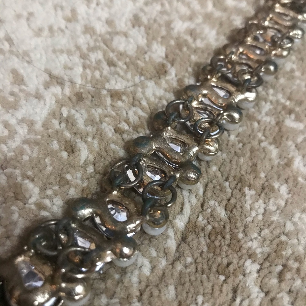 Choker - Picture 3 of 3